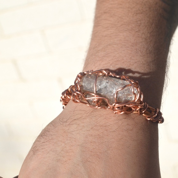 Herkimer Diamond Quartz Crystal Unisex Bracelet - Picture 5 of 7